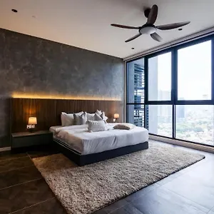Scarletz Klcc By Okidoki Homes Apartamento
