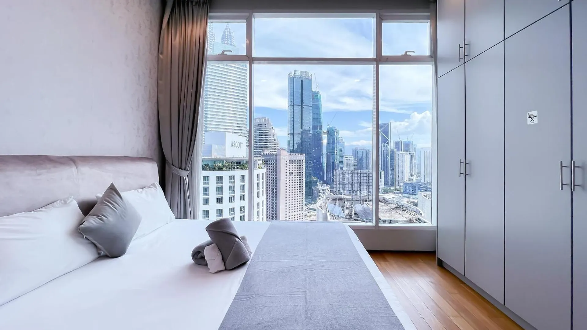 Apartment Soho Suites Klcc By Leala Kuala Lumpur Malaysia